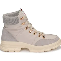 Les Tropéziennes par M Belarbi - CAKE