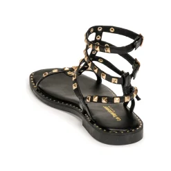 Les Tropéziennes par M Belarbi - Coralie