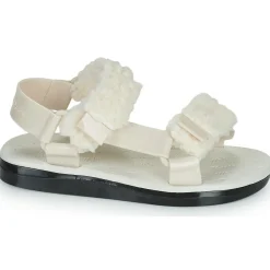 Melissa - MELISSA PAPETTE FLUFFY RIDER AD