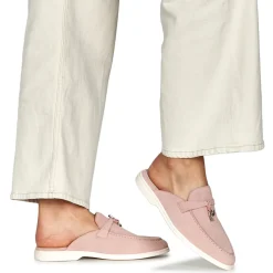 Melvin & Hamilton - Adley 15