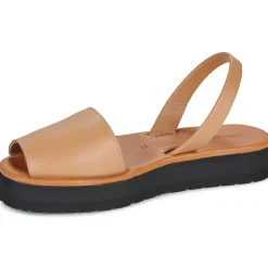 Minorquines - AVARCA PLATJA PLATEFORME