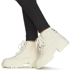 No Name - STRONG BOOTS