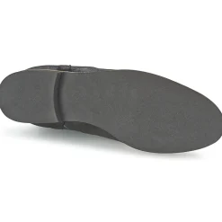 Petite Mendigote - LONDRES