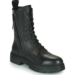 Replay - PAMELA STANDING