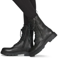 Replay - PAMELA STANDING