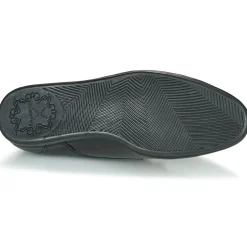 Schmoove - FIDJI NEW DERBY