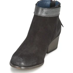 Schmoove - SECRET APACHE