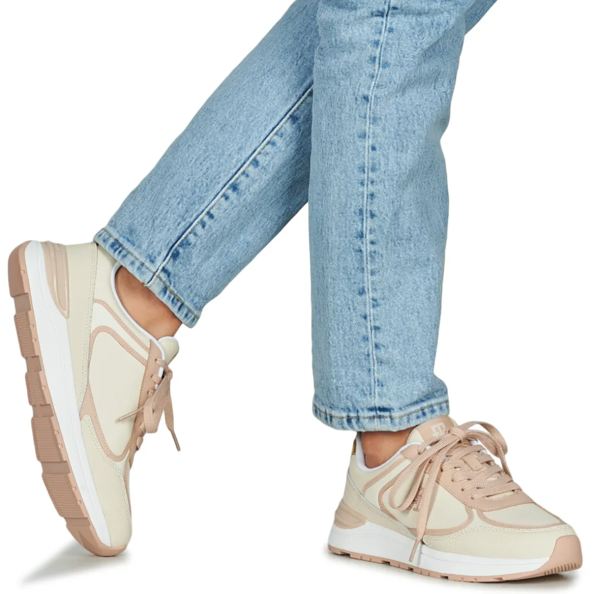 Tommy Hilfiger - CASUAL FASHION RUNNER LTHR