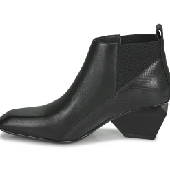 United nude - JACKY X