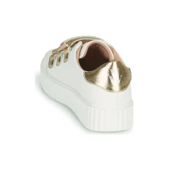 Vanessa Wu - MARILOU